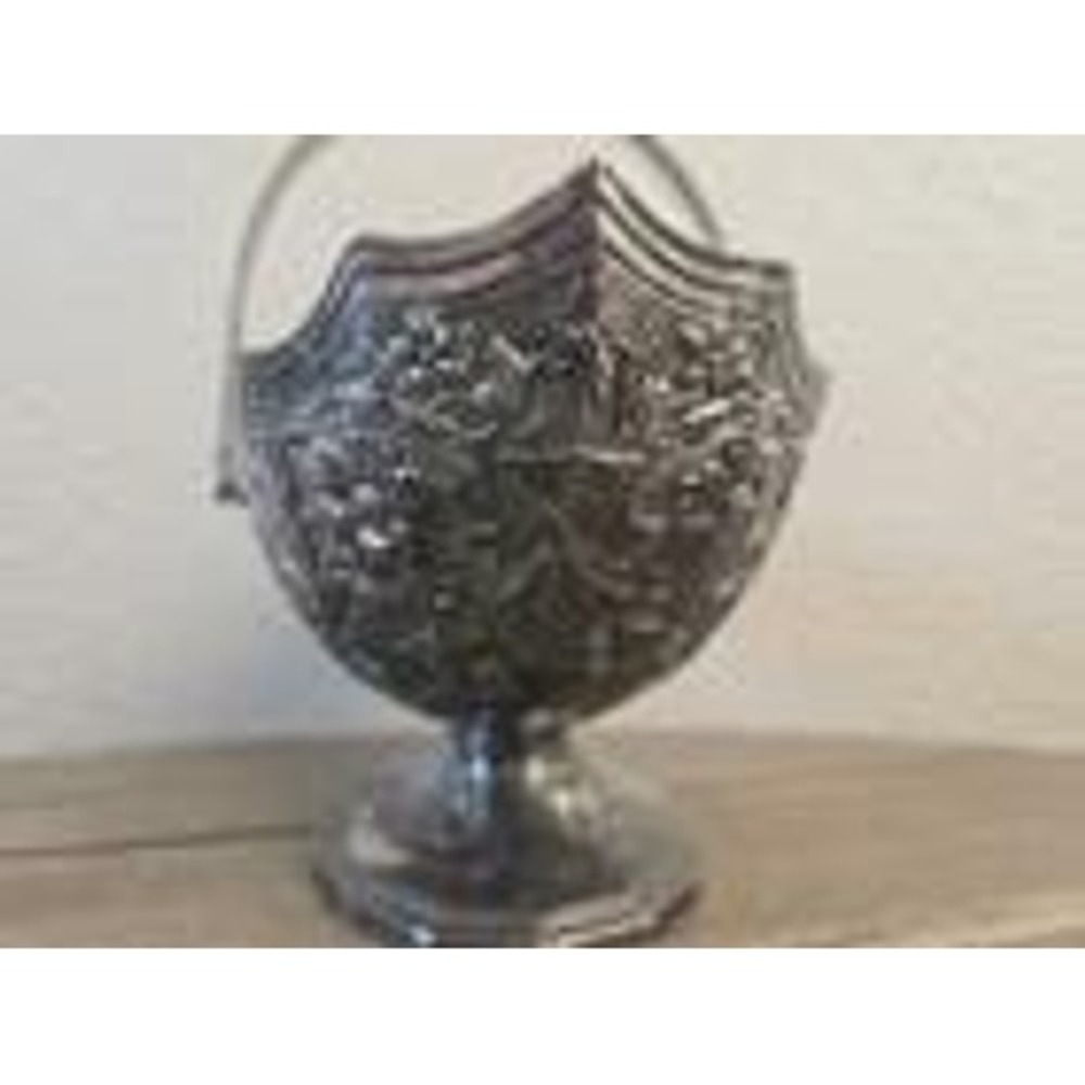 Vintage Silver Plated Oval Basket With Handle Floral Design Regal Victorian 6.5" - Picture 9 of 16